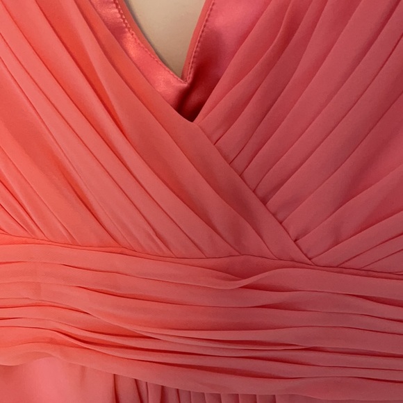 Pink party dress - Picture 7 of 7